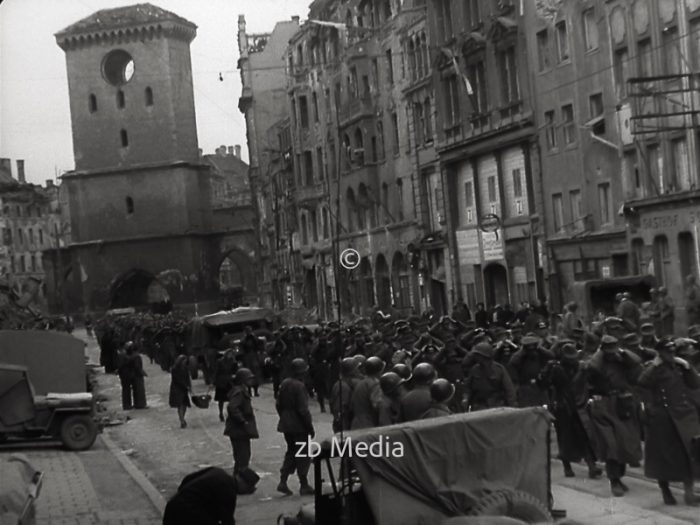 Kriegsgefangene in München Mai 1945