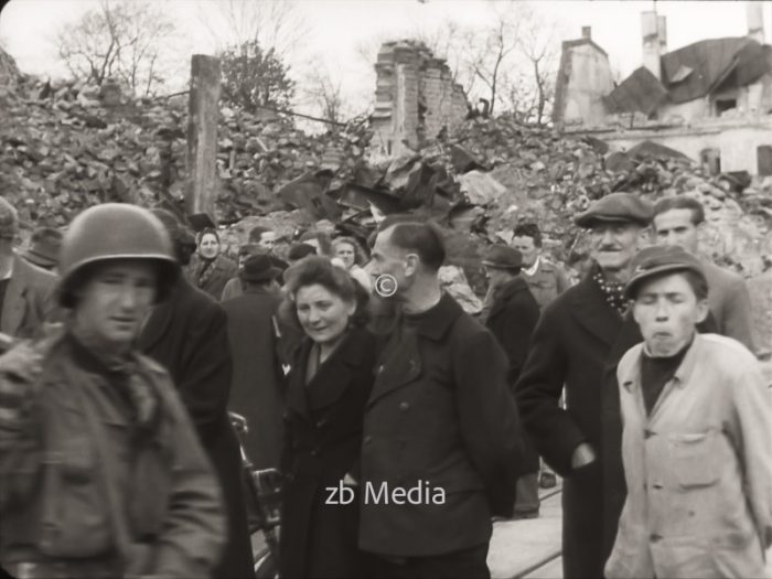 Einmarsch von US Truppen in München 30. April 1945