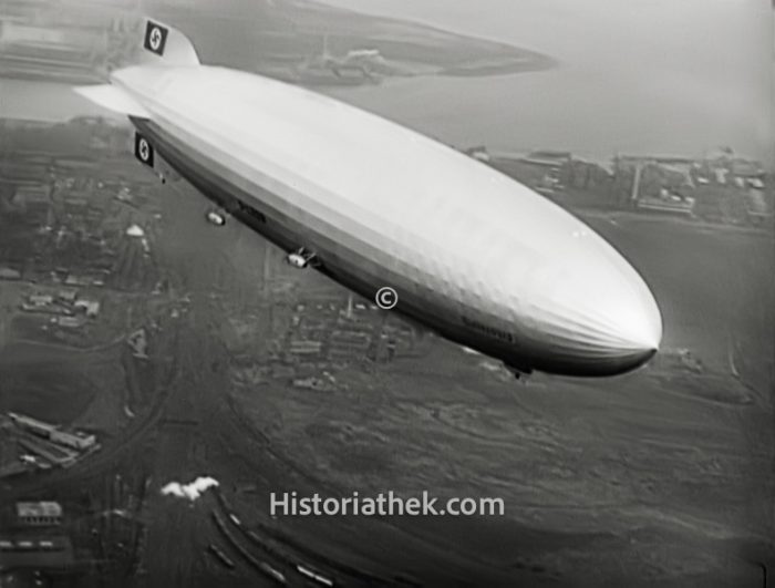 Luftschiff Hindenburg Flug über New York 1937