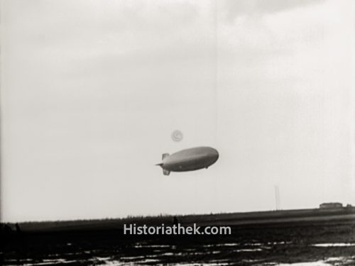 Luftschiff Hindenburg Anflug auf Lakehurst 1937