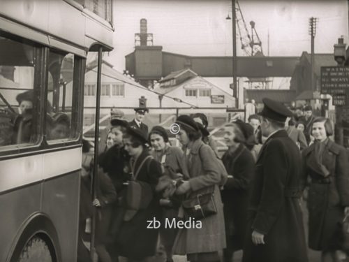 Erster Kindertransport erreicht England 1938