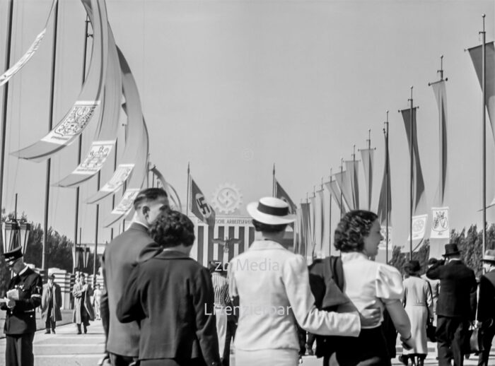 Industrieausstellung in Düsseldorf 1937