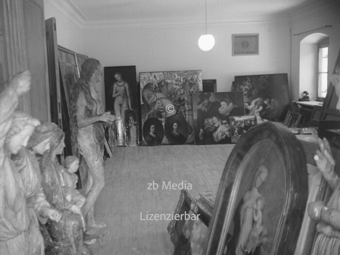 Bergung von Raubkunst in Berchtesgaden 1945