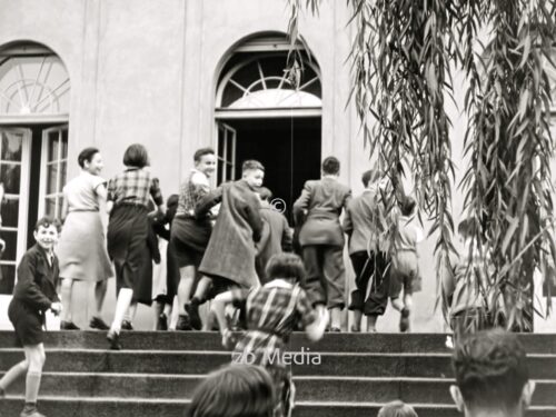 Pausenhof. Jüdische Goldschmidtschule in Berlin 1937