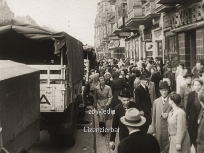 Markt Luftbrücke Berlin 1948