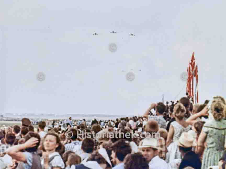 HT Foto00100937-64 - Historiathek - HT-Foto00100937-64